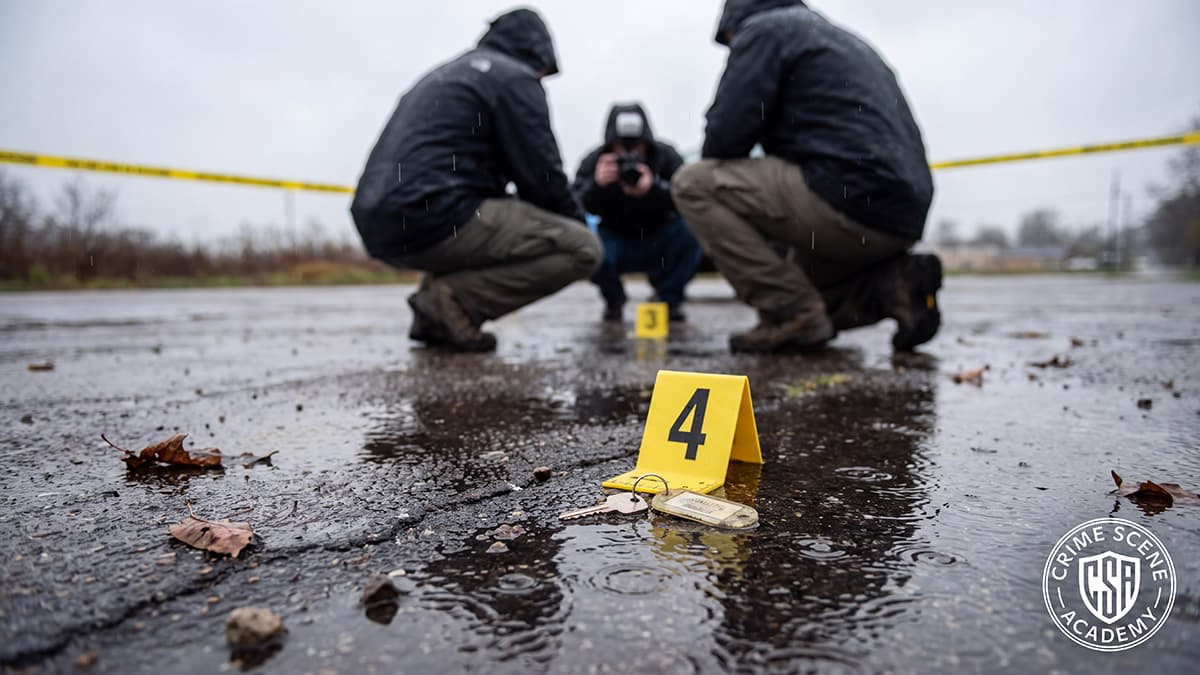 Outdoor crime scene conditions that can change evidence before and during processing.